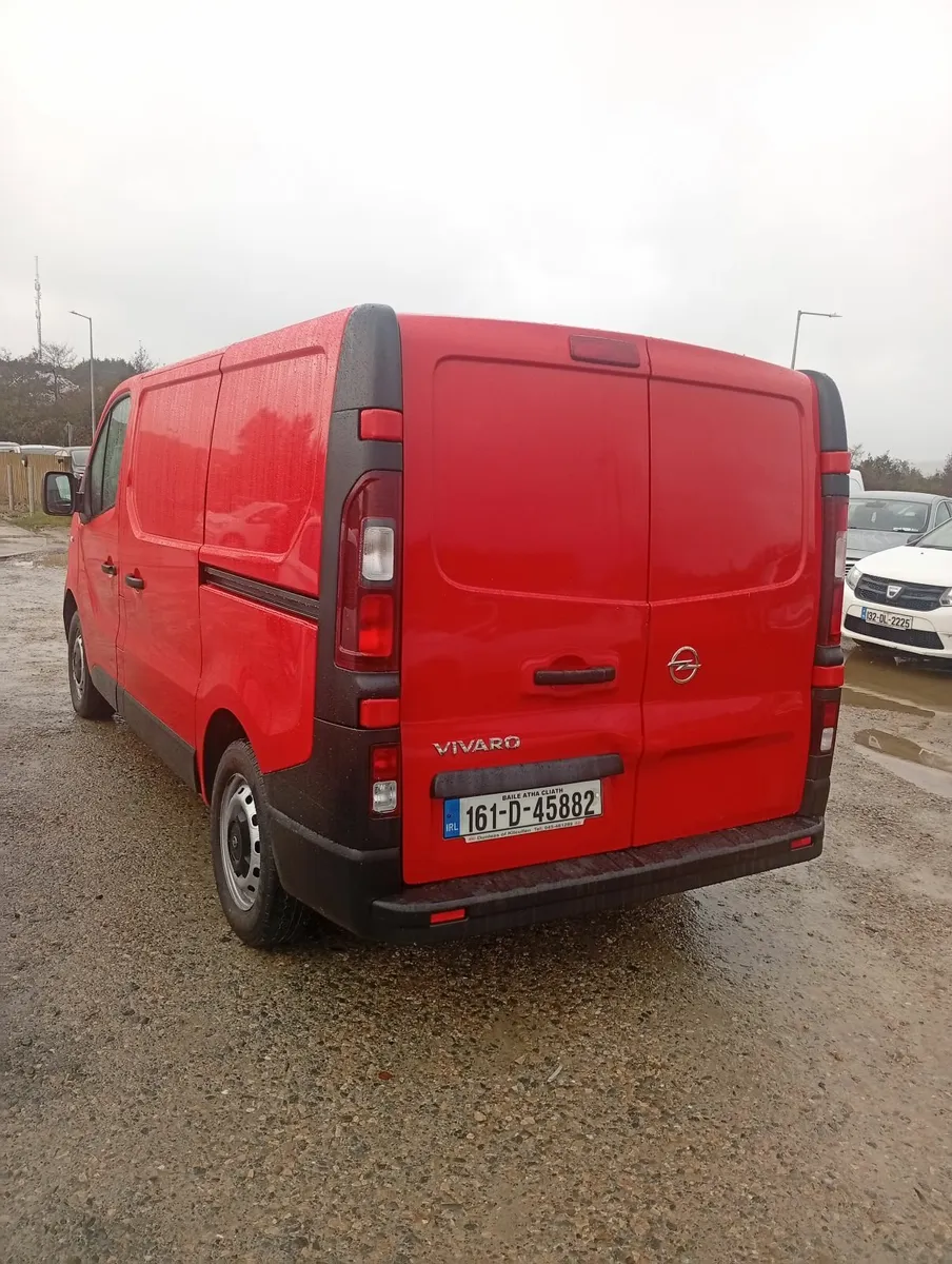 Opel Vivaro 2016 - Image 4