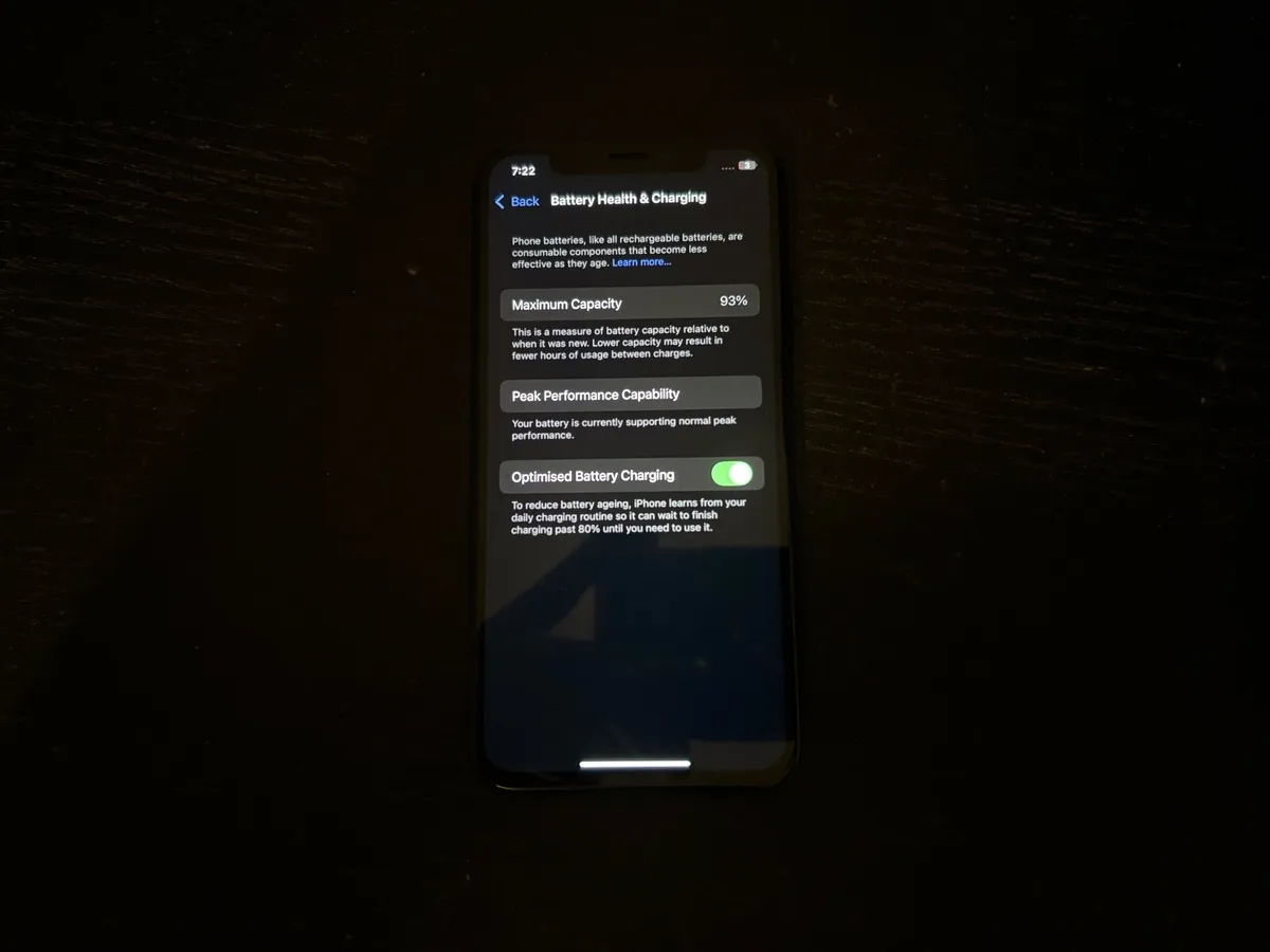iPhone XS 64GB unlocked - Image 3
