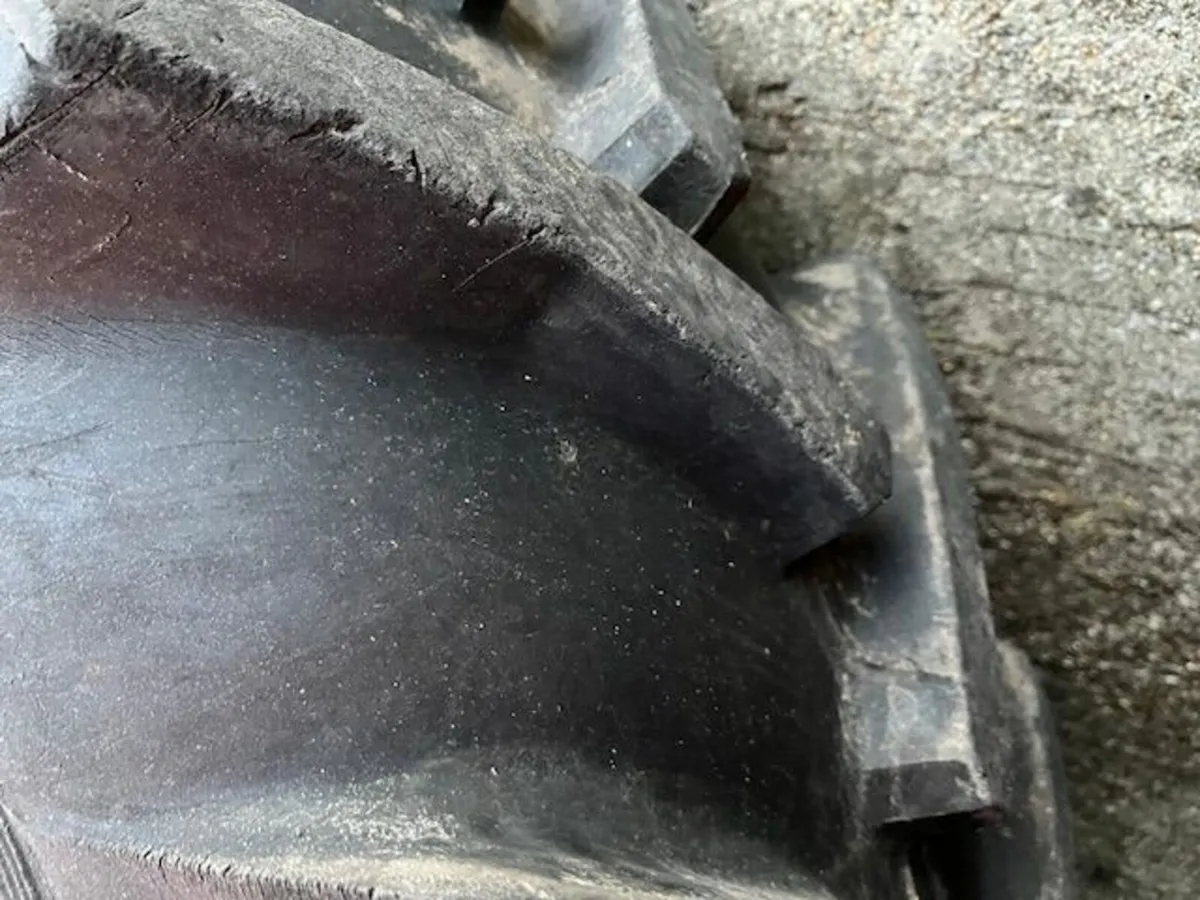 16.9 x 34 MF Wheels and Tyres - Image 2