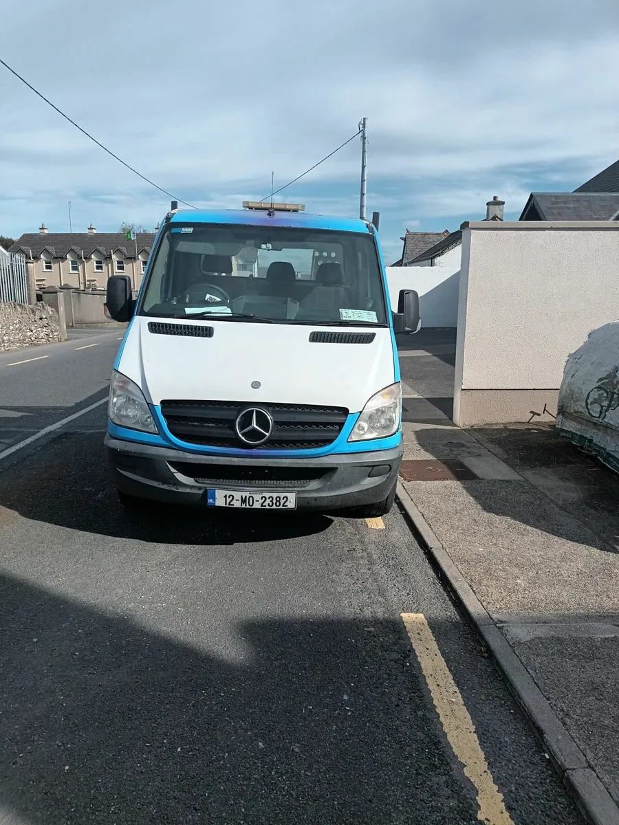 Mercedes-Benz Sprinter 2012 - Image 2
