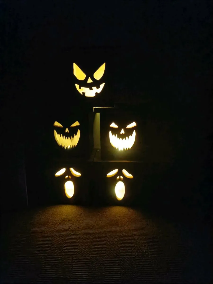 Halloween lanterns - Image 1