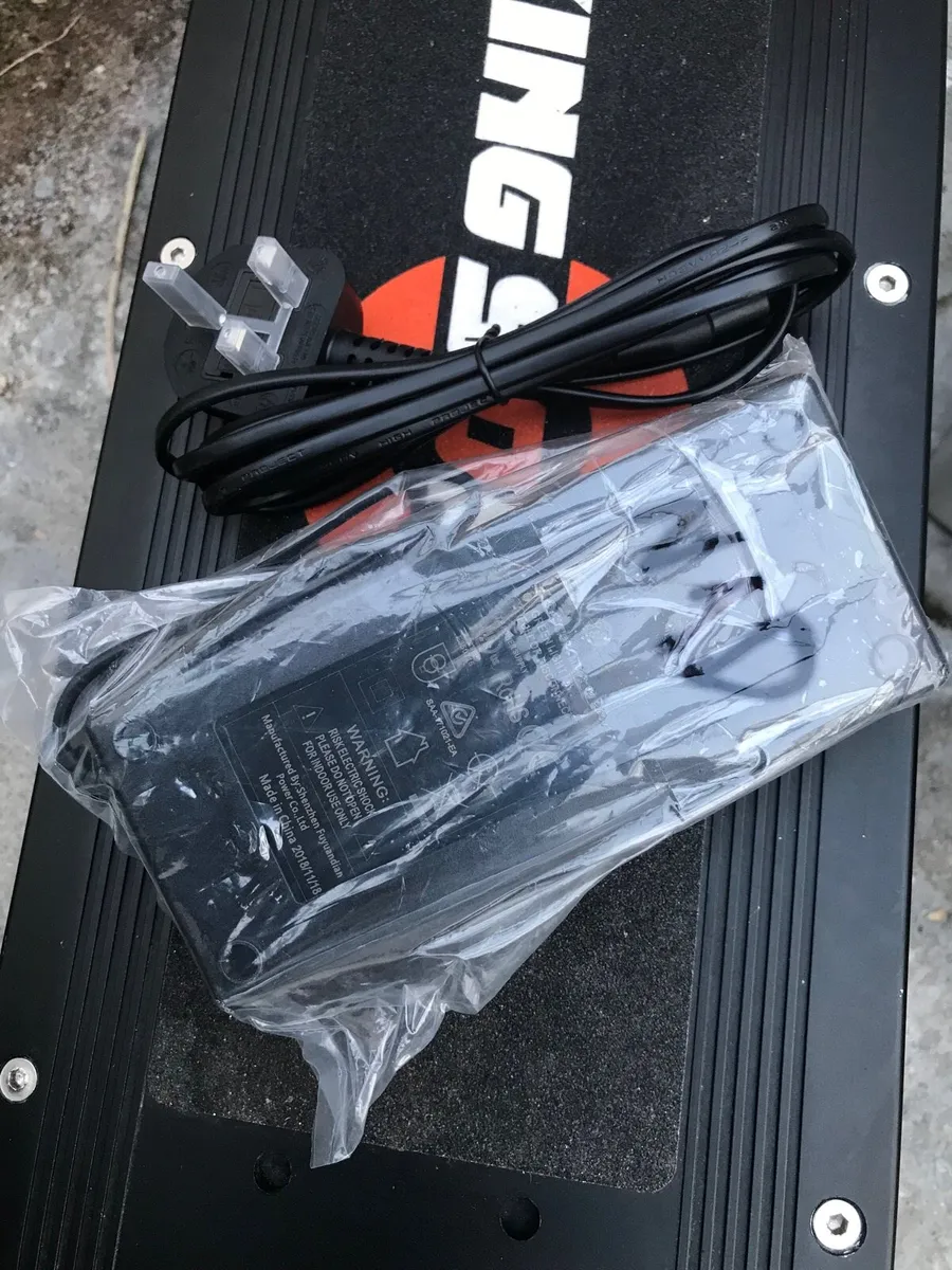 Kingsong Electric Scooter Dual motor 2000W 70Km/h - Image 2