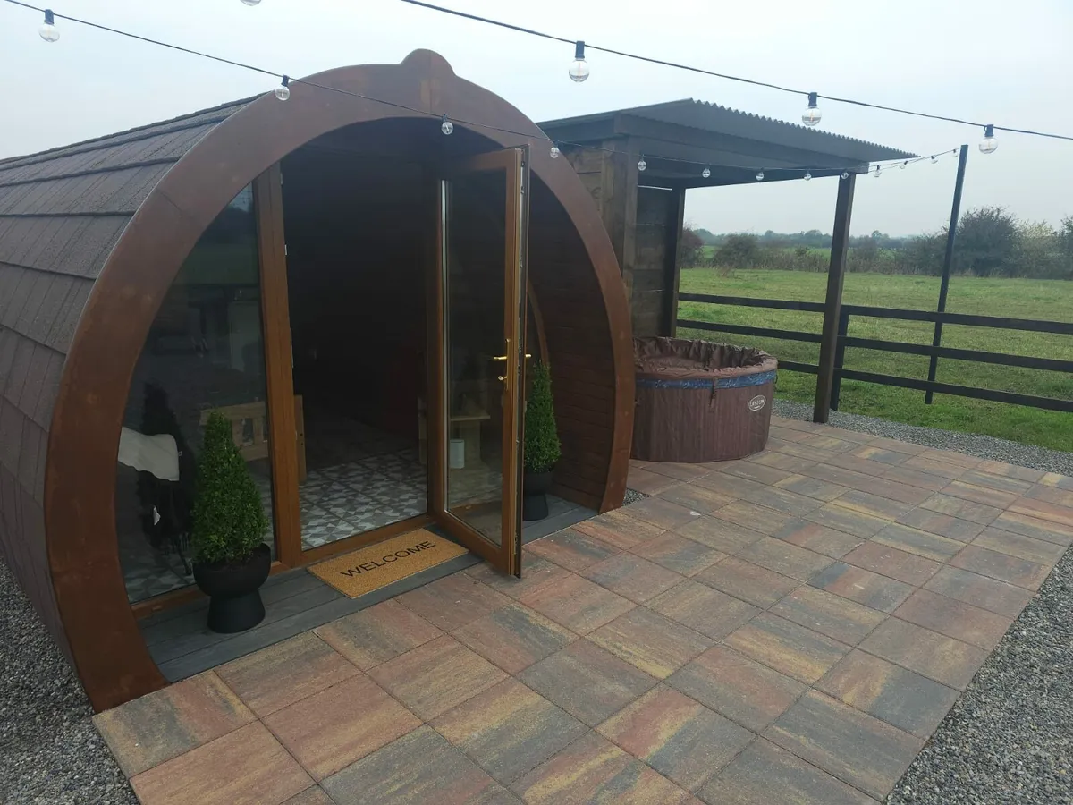 Blackditch hideaway cabin - Image 1