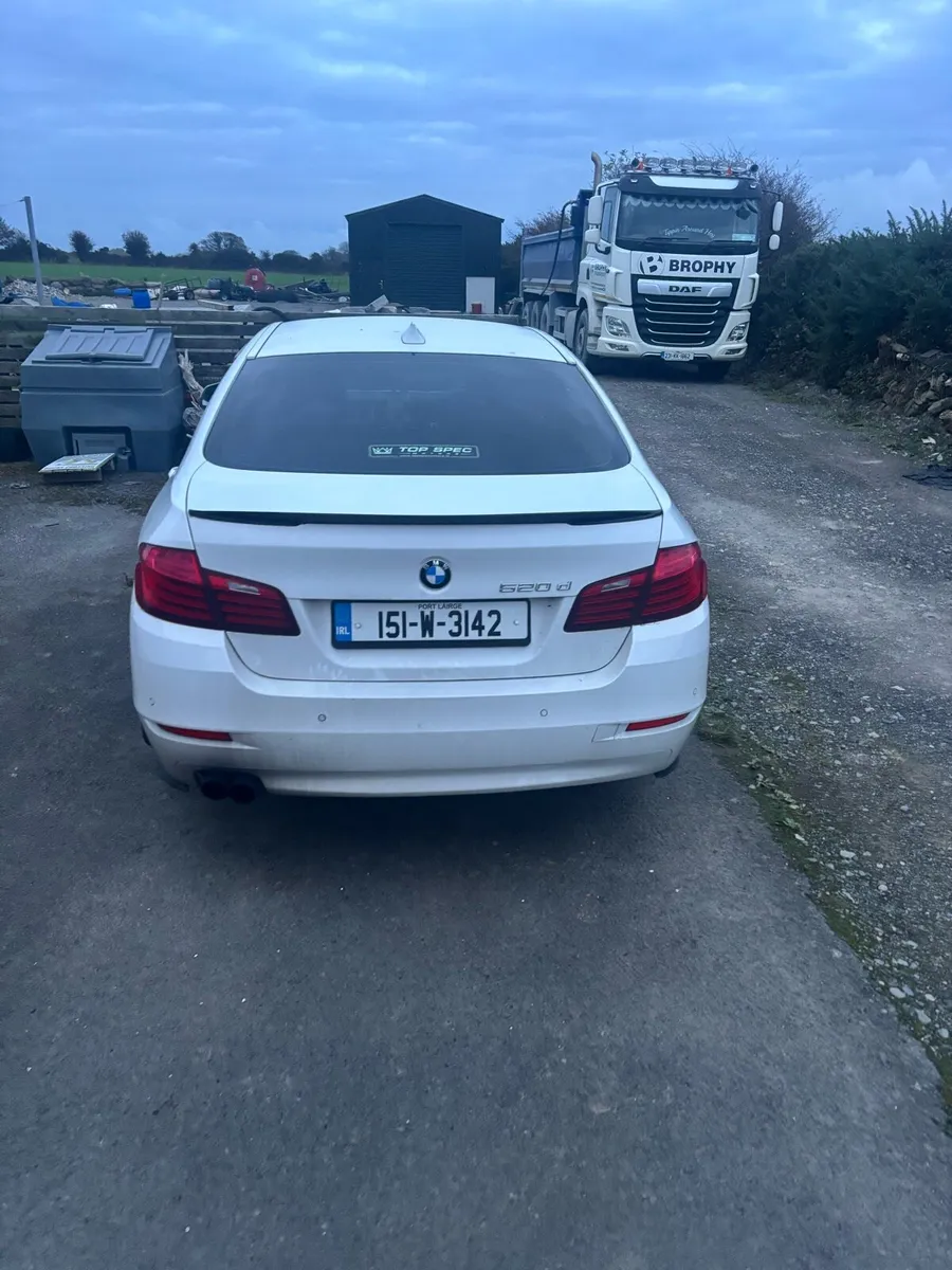 BMW520d - Image 2