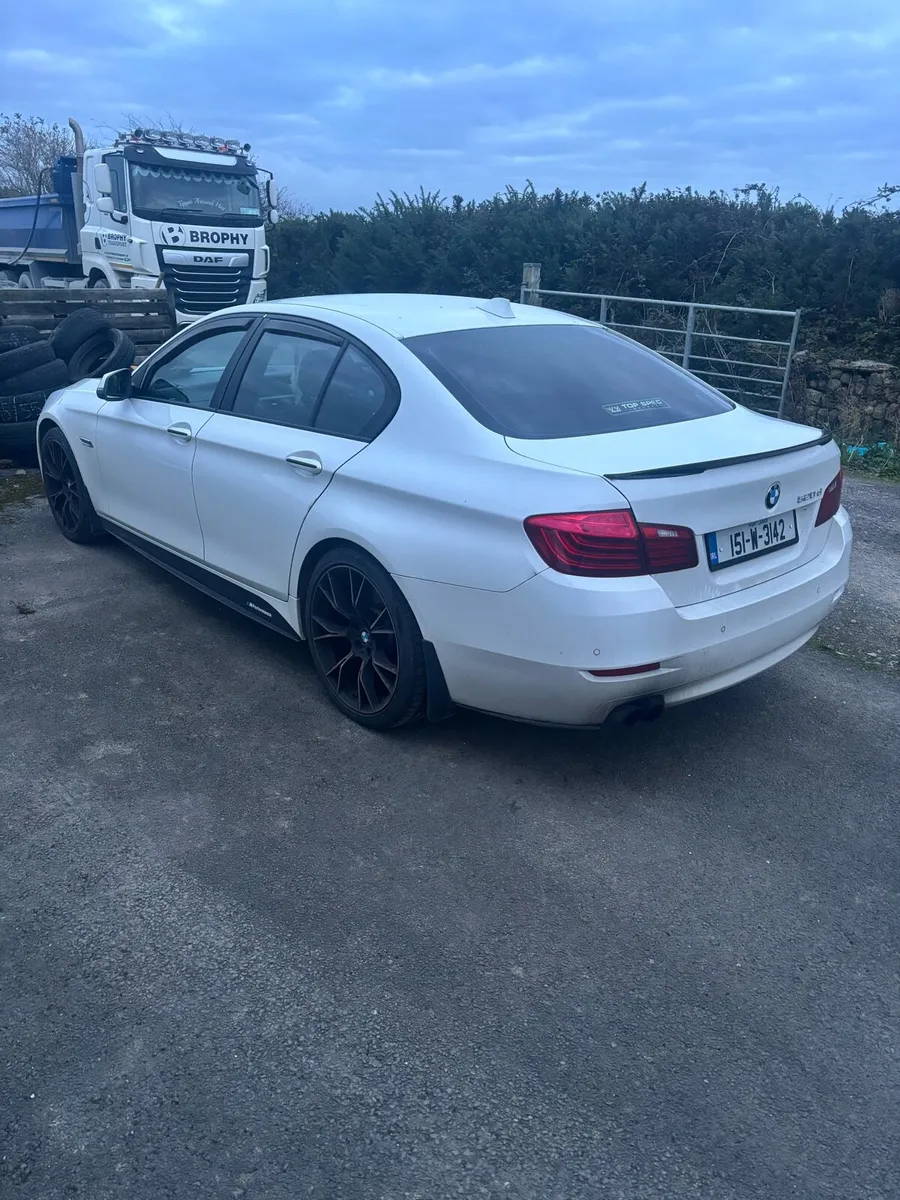 BMW520d - Image 4