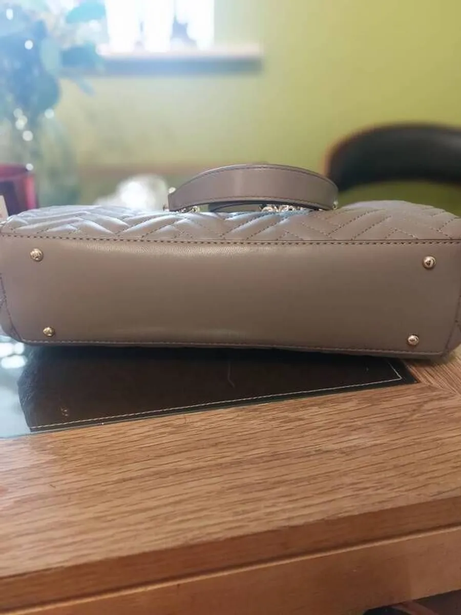 Guess Shoulder bag - Image 4