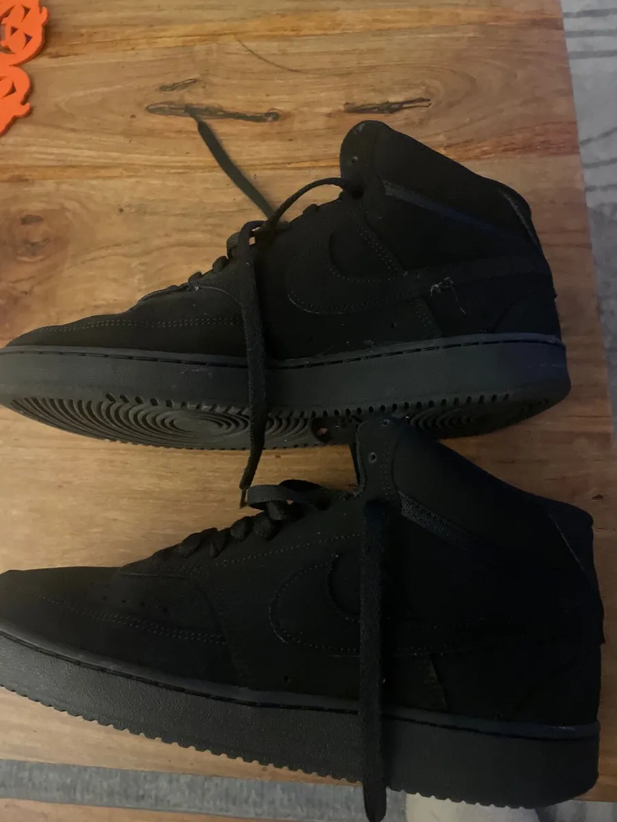 Nike runners - Image 2