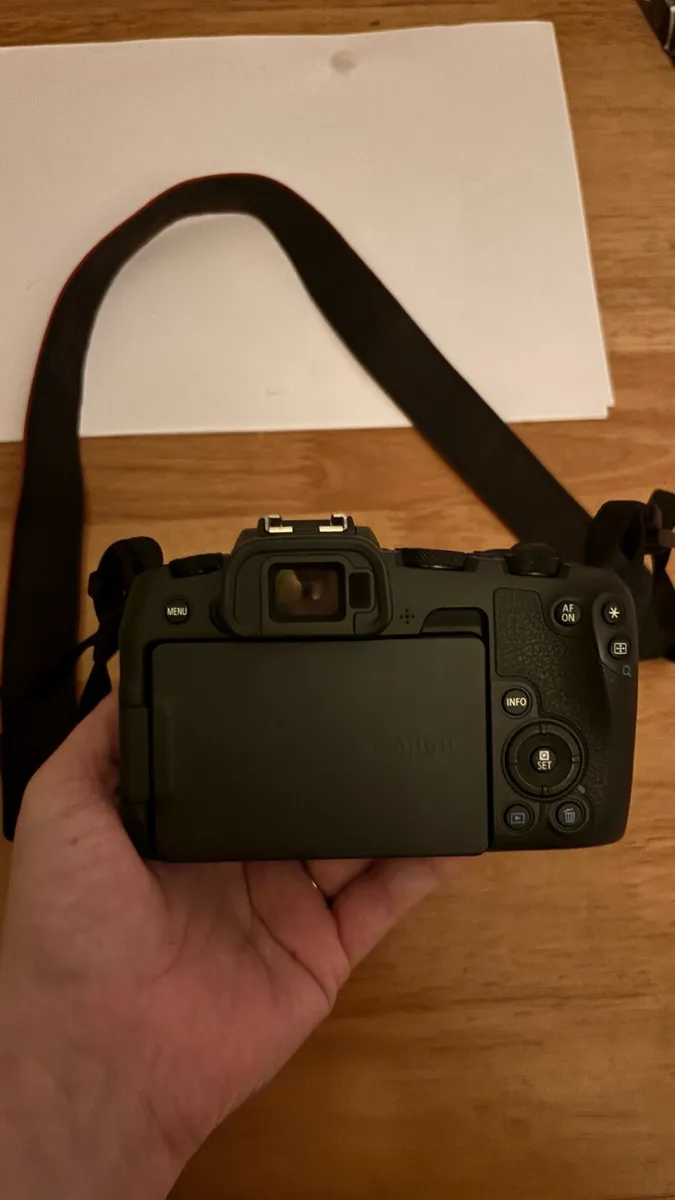 Canon EOS RP Full-frame Mirrorless Camera - Image 4