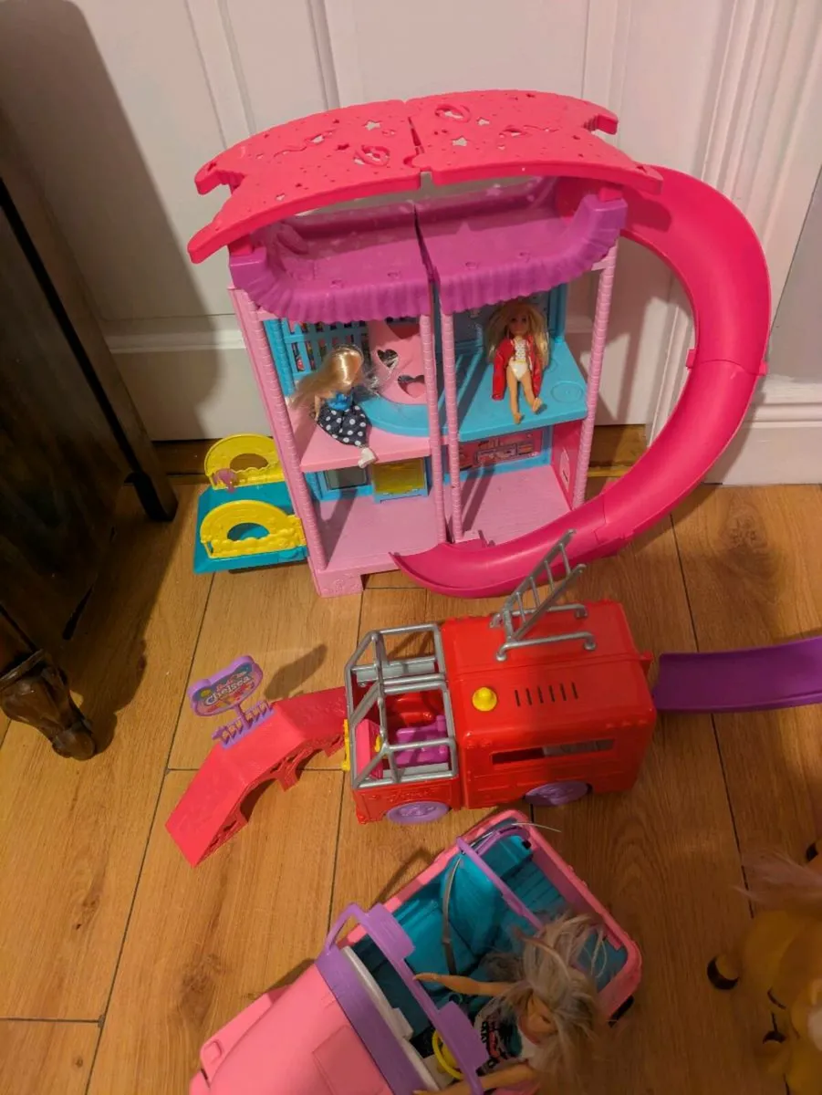 Barbie bundle - Image 2