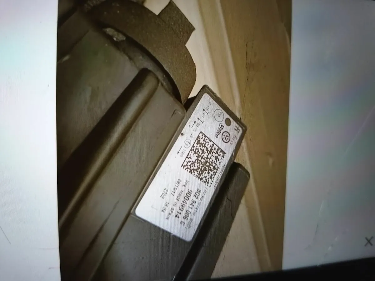 Passat B8 hedlight - Image 2