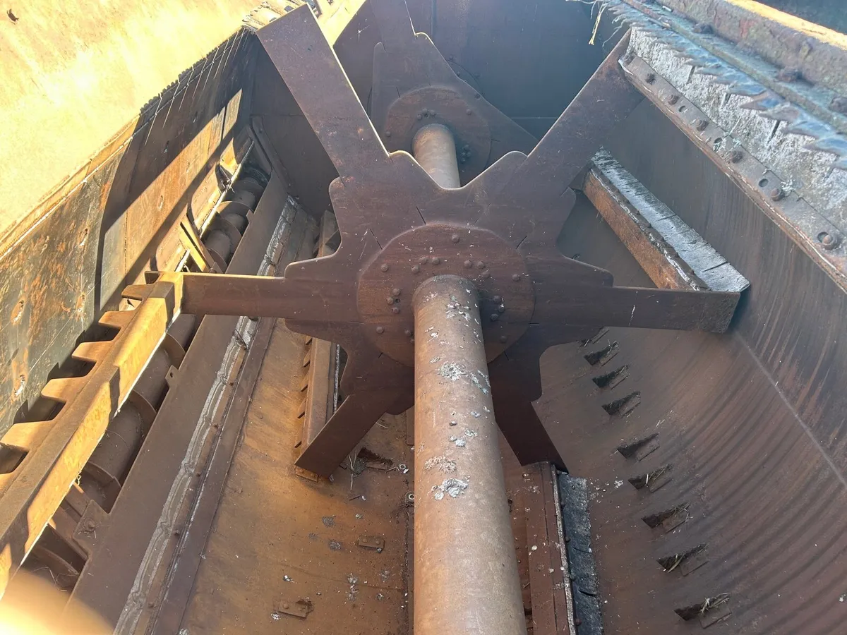 Keenan feeder wagon - Image 2