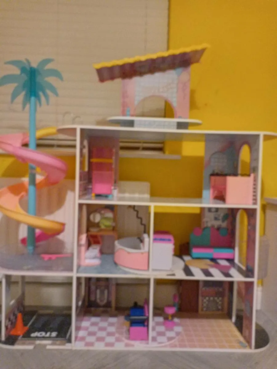 Lol doll house