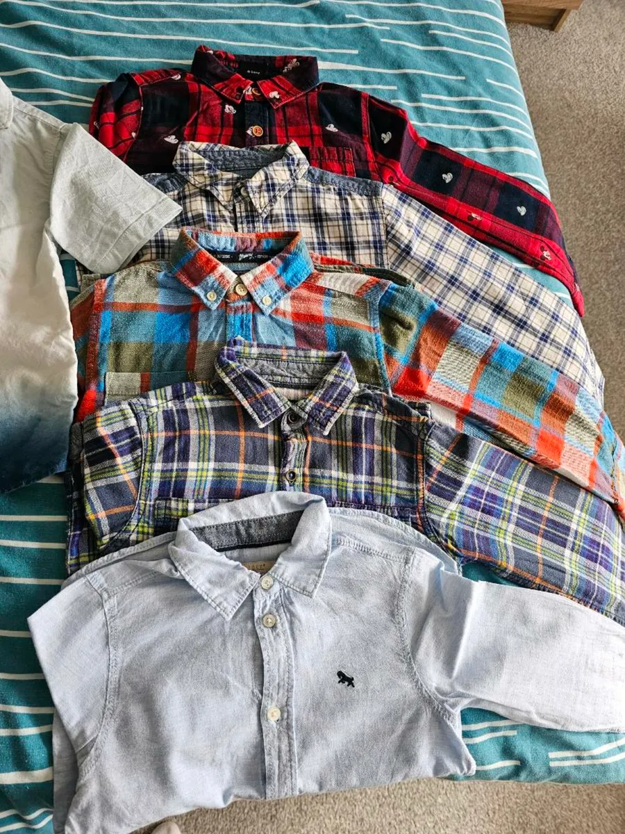 Boy Clothes 5,6 Yrs - Image 3