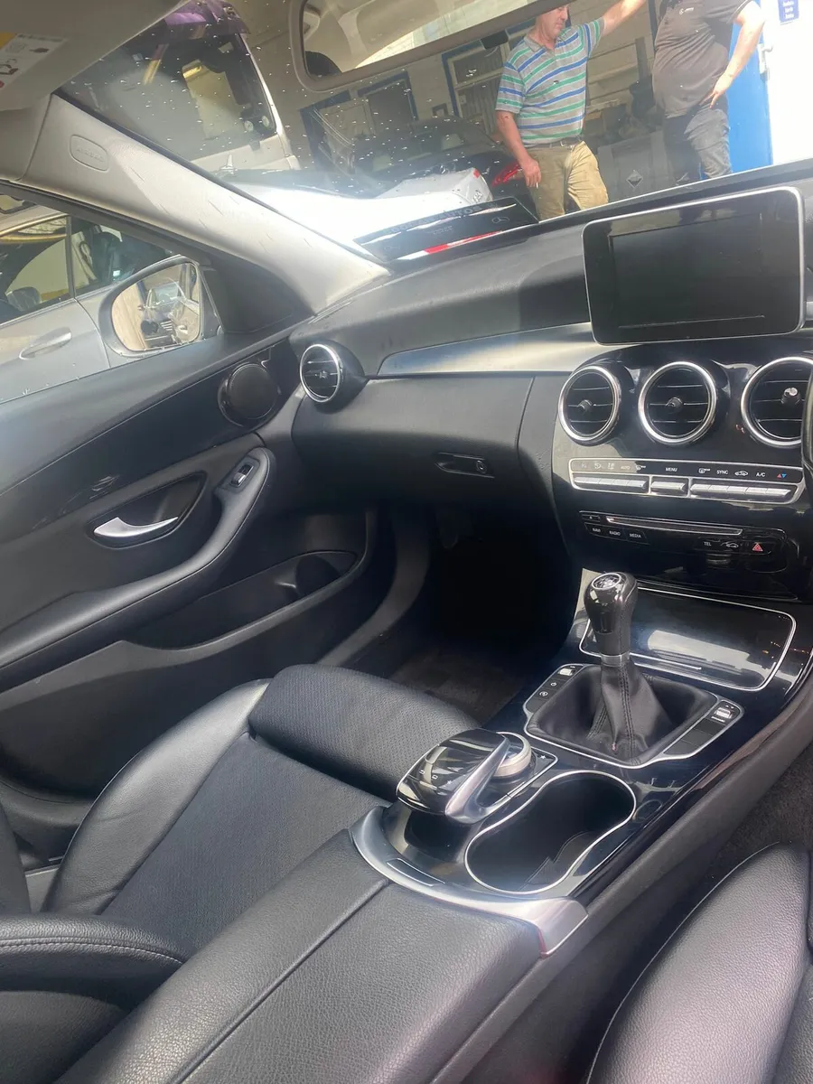 Mercedes - Image 4