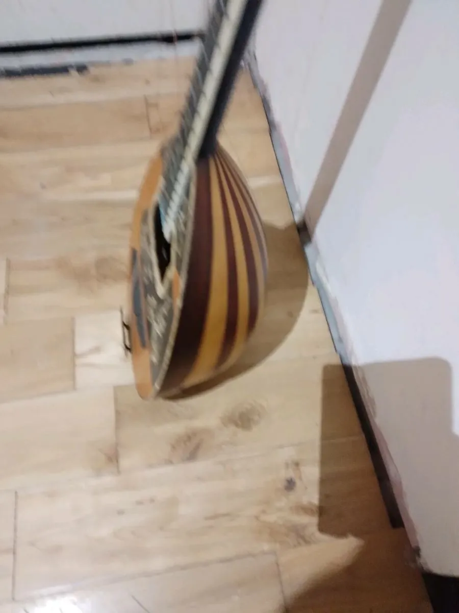 Old bouzouki - Image 4