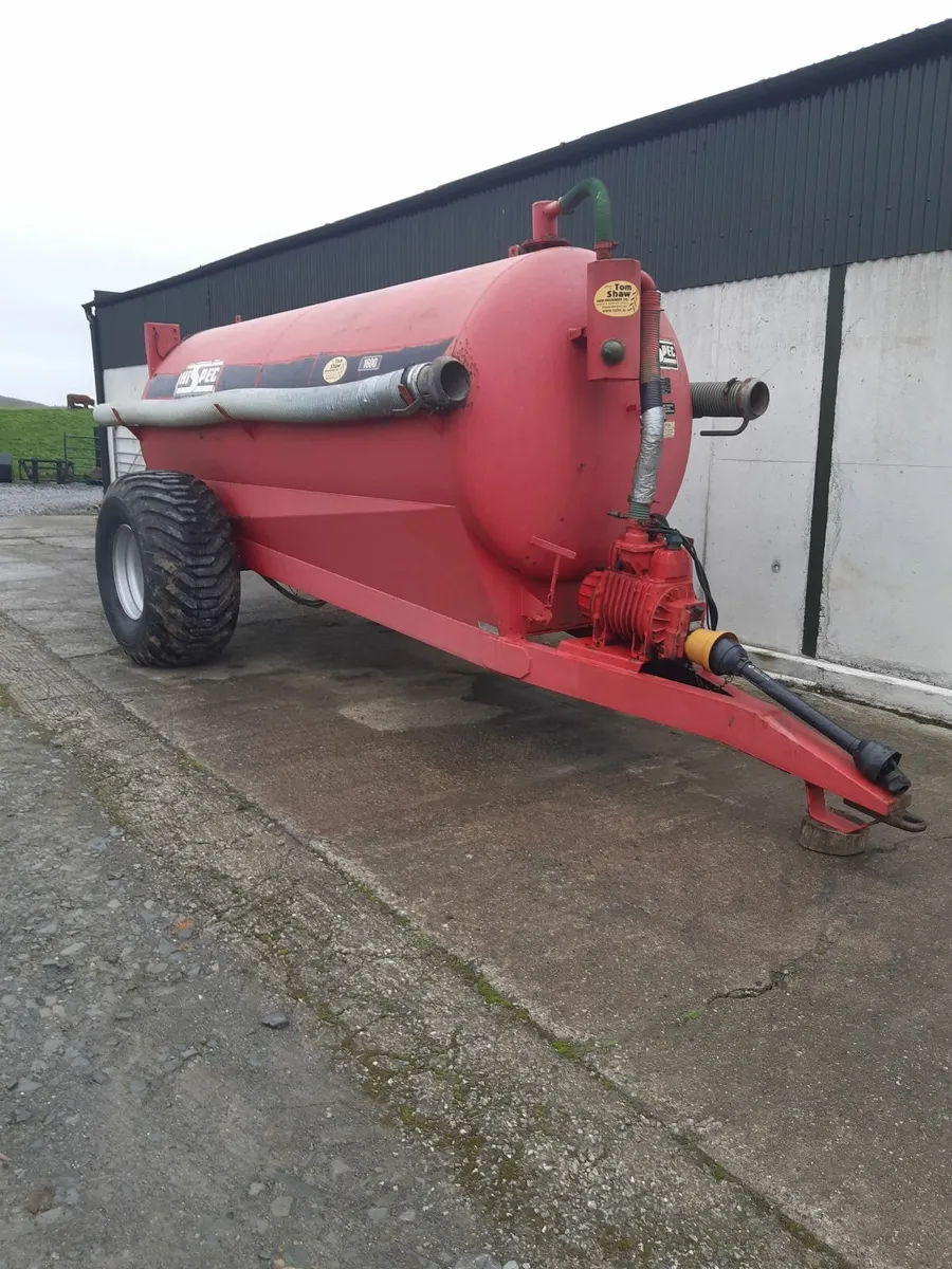 Hi Spec 1600 gallon tanker - Image 3