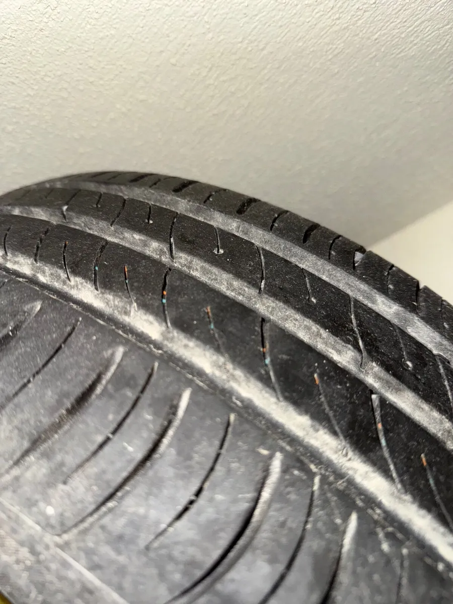185/60 R15 84H Tyre Volkswagen Polo 2015 - Image 2