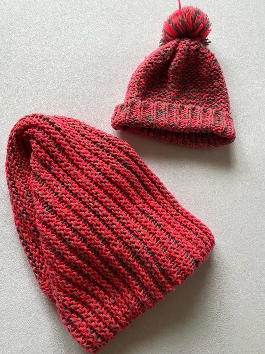 Hat & Chimney Scarf 🧣 Super Soft Winter Set - Image 1