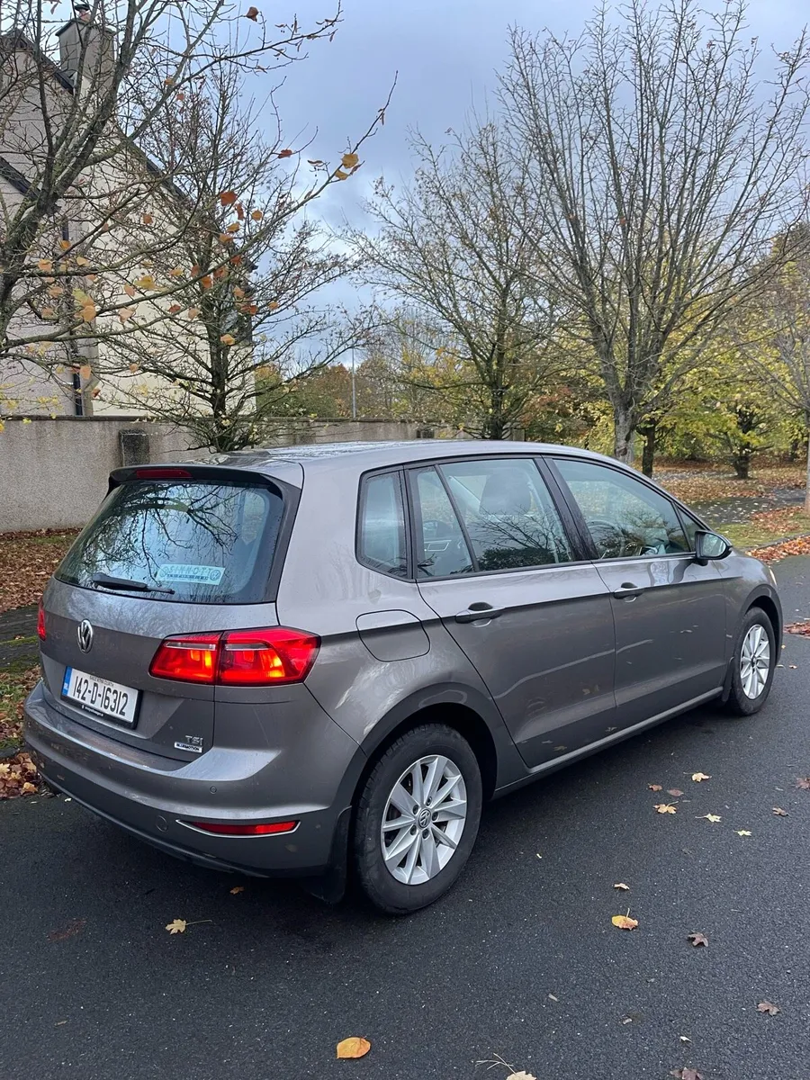2014 Volkswagen Golf Low Mileage - Image 3