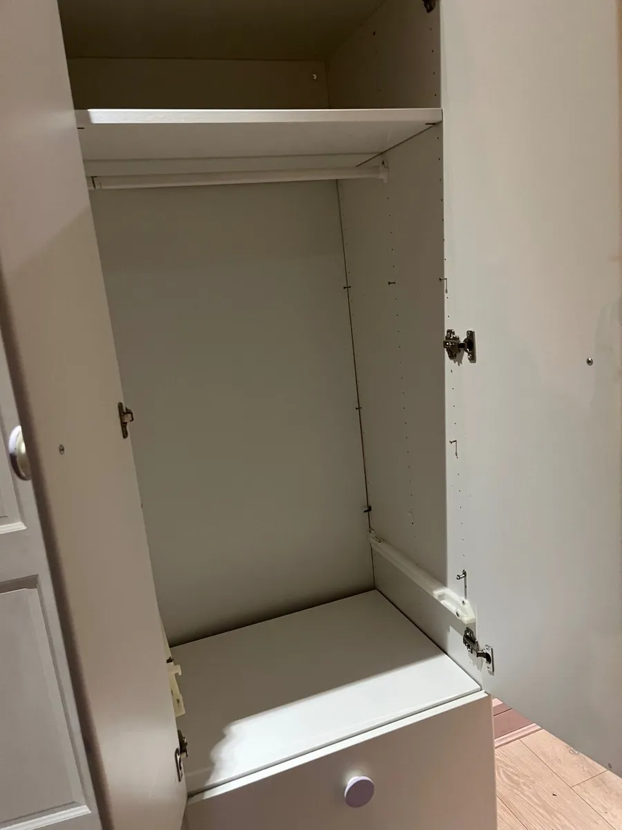 Wardrobe - small ( ikea) - Image 2