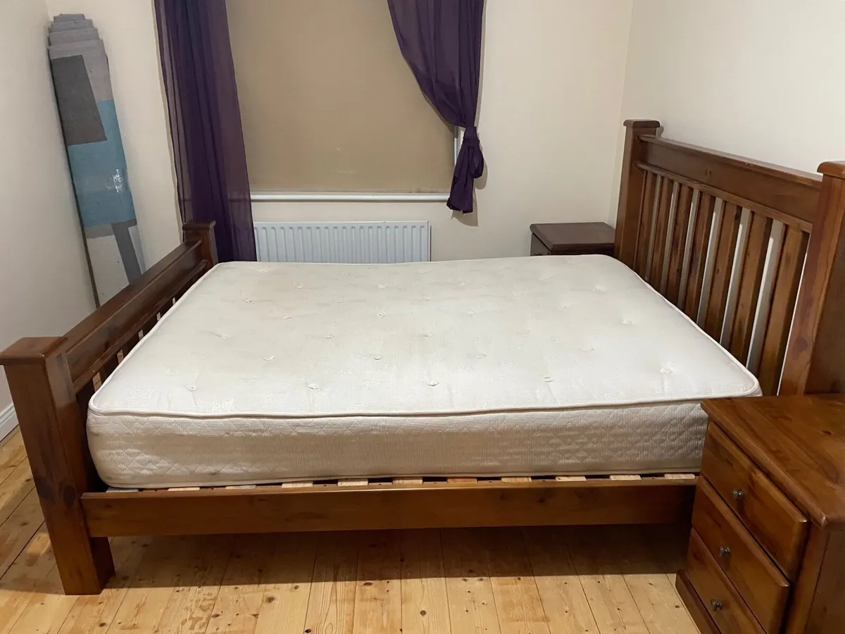 Bedroom suite - Image 2