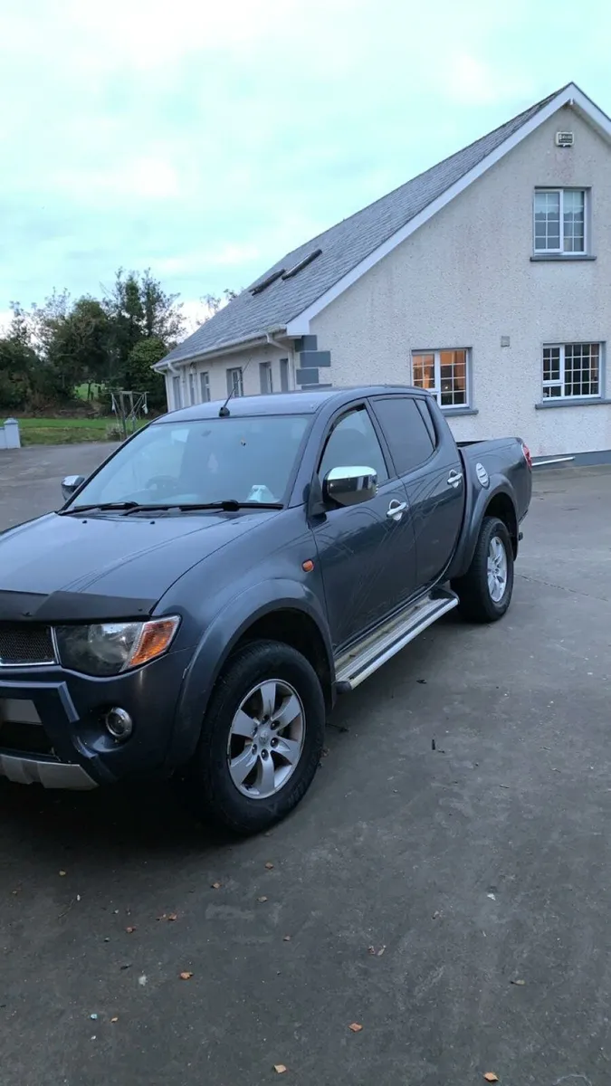 Mitsubishi L200 - Image 2