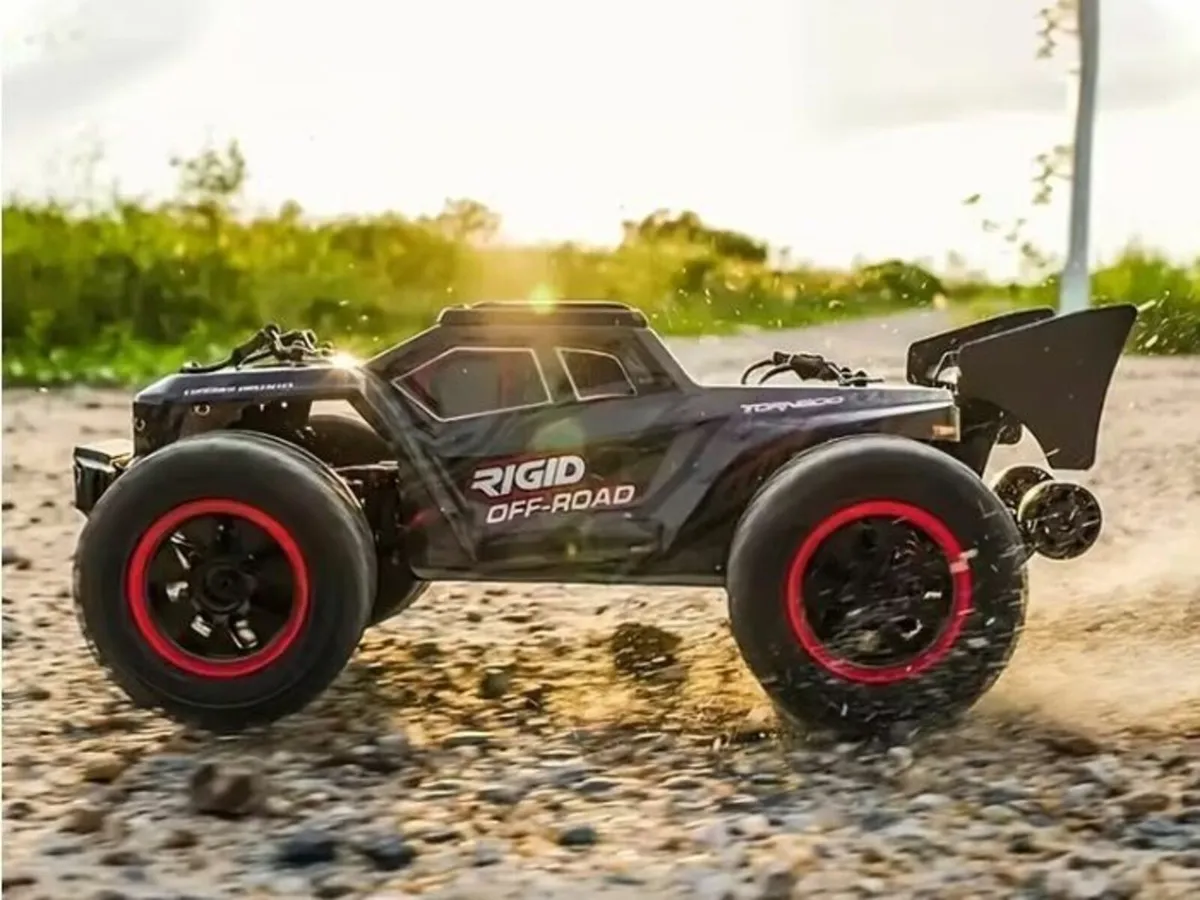 80KM High-Speed 4WD RC Car Brushless Motor Off-Roa - Image 3