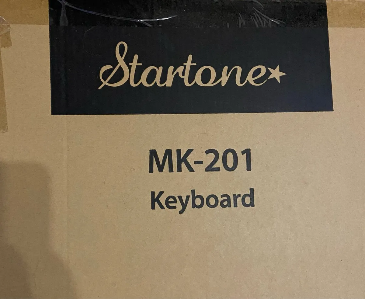 Electronic Keyboard - Image 3