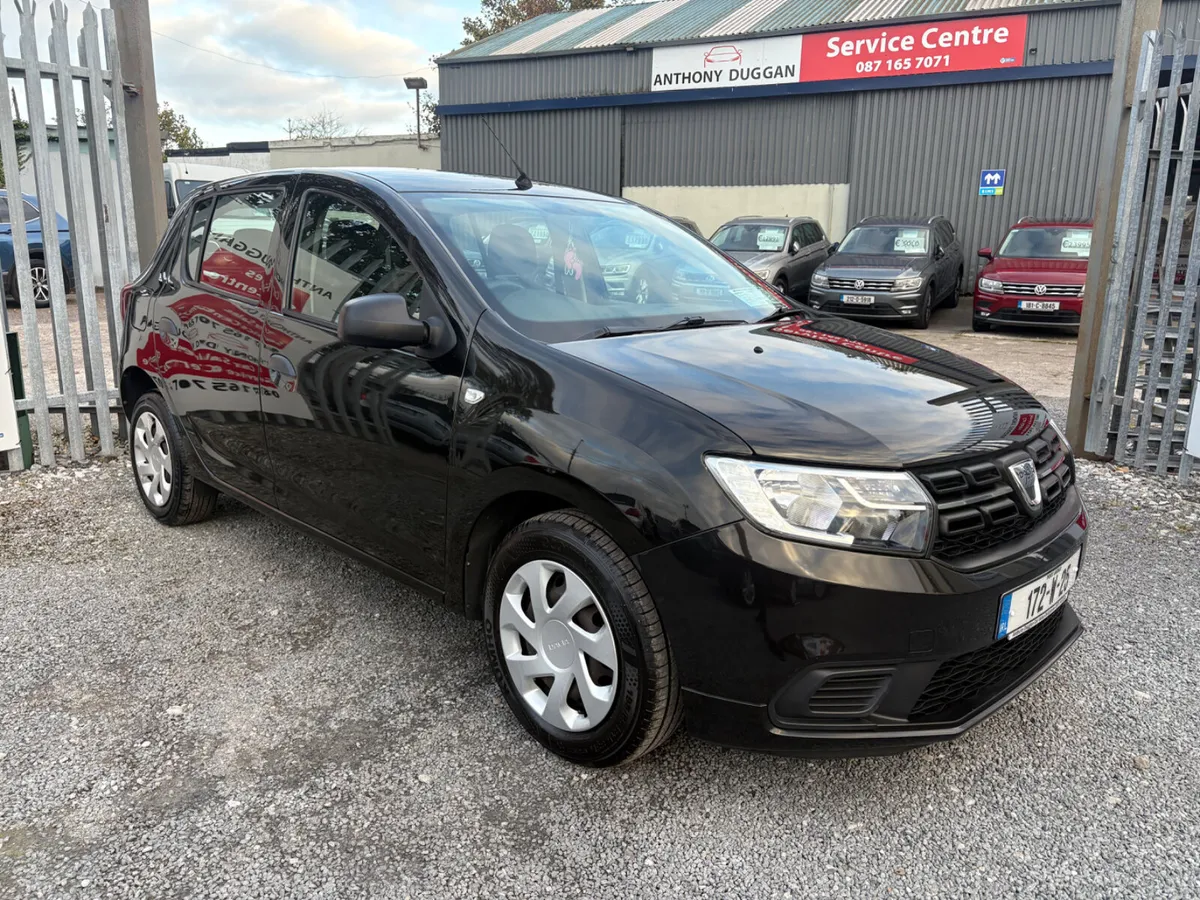 2017 Dacia Sandero - Image 1