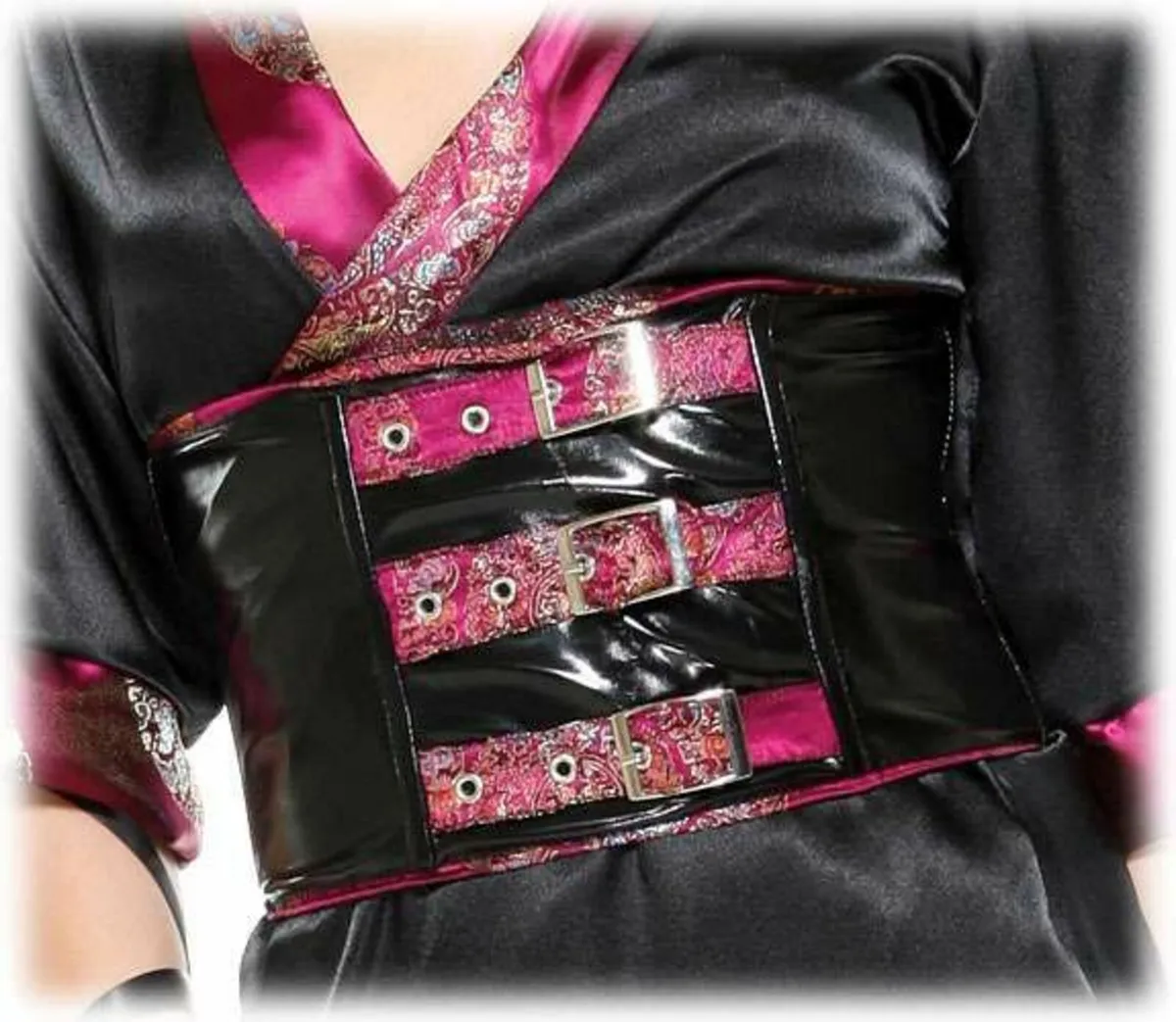 Oriental Costume - Image 2