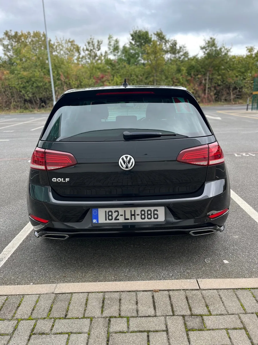 Volkswagen Golf 2018 - Image 2