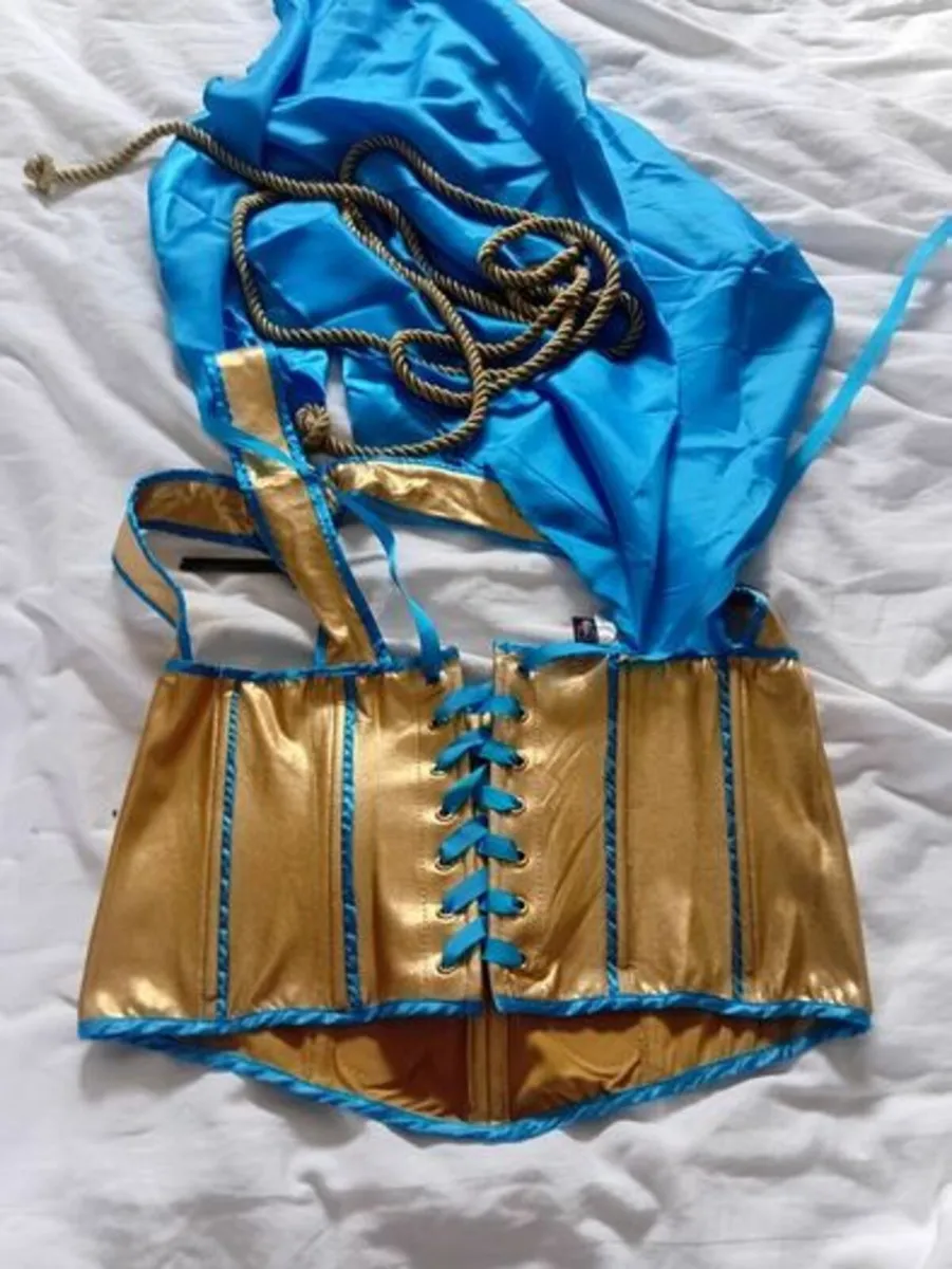 Egytian Costume - Image 2
