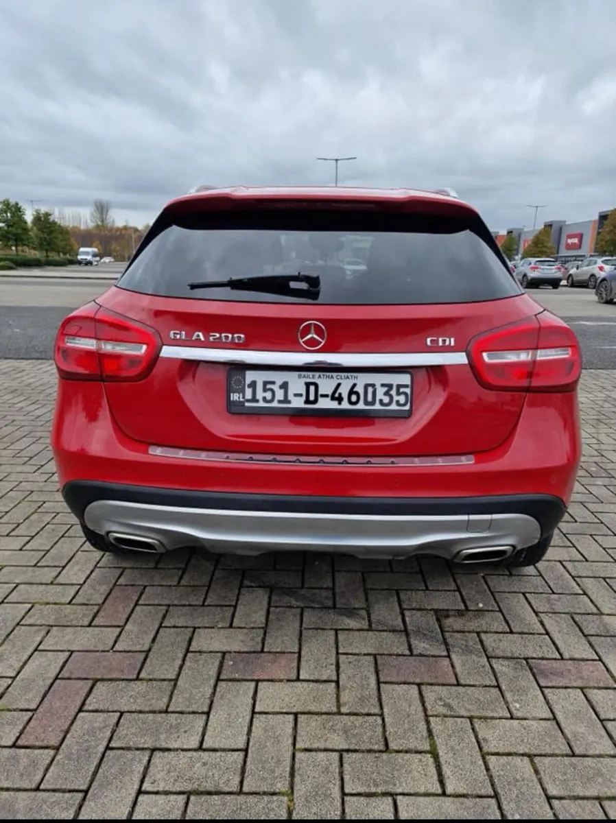 Car - Image 4