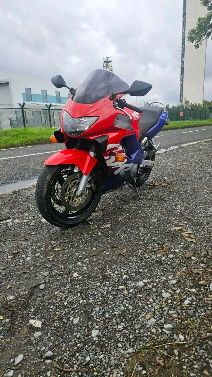 Honda cbr - Image 2