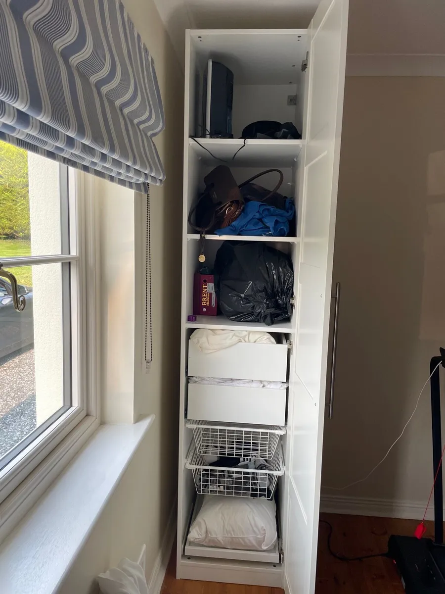 One door wardrobe - Image 1