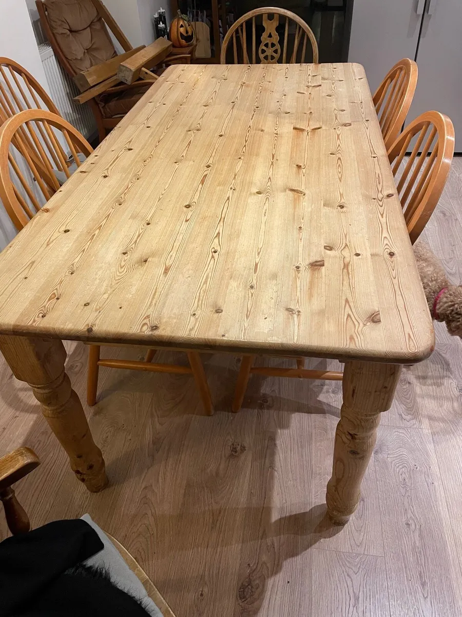 Kitchen table - Image 2