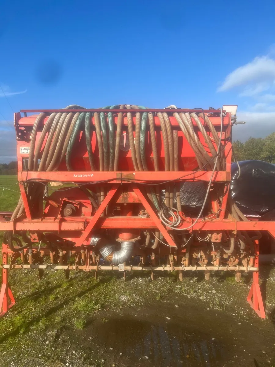 Kuhn venta lc302 - Image 1