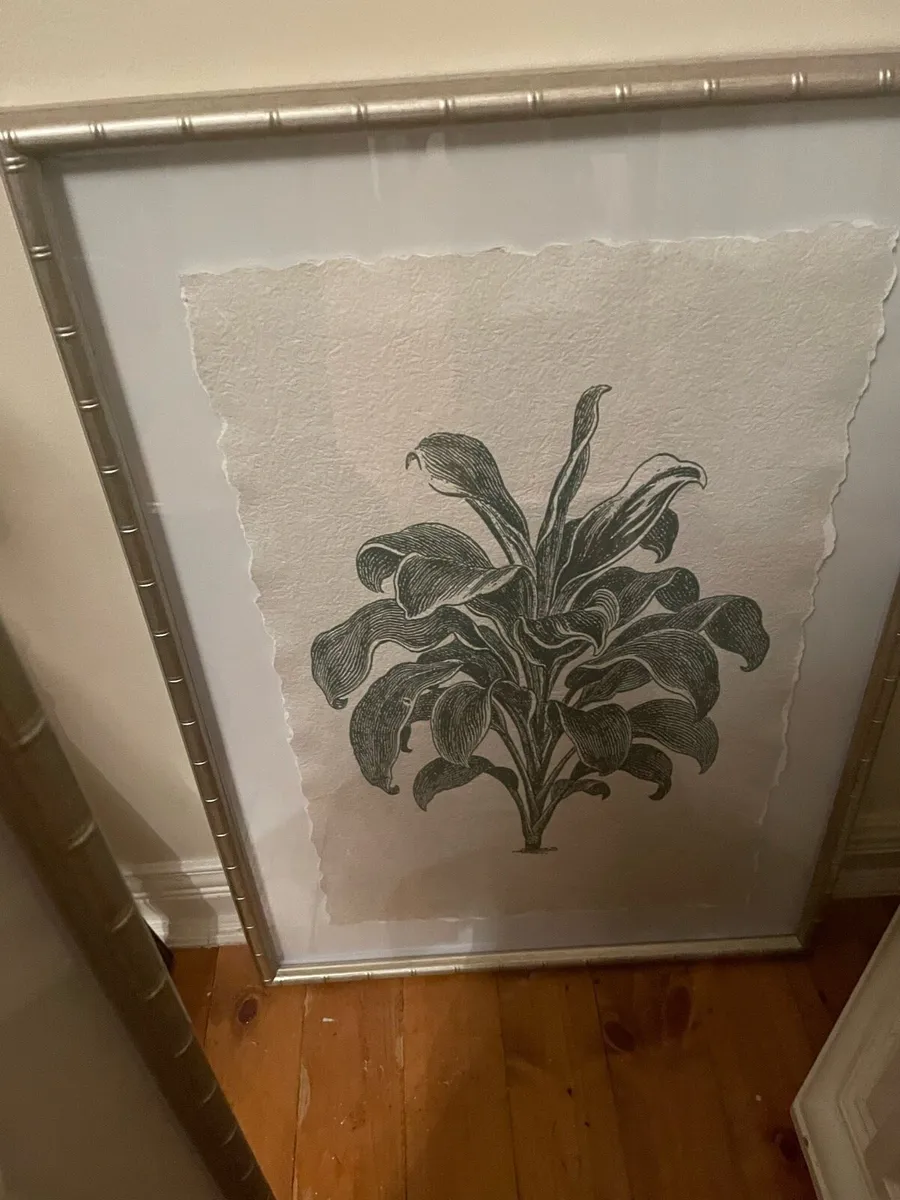 Large prints - Image 1