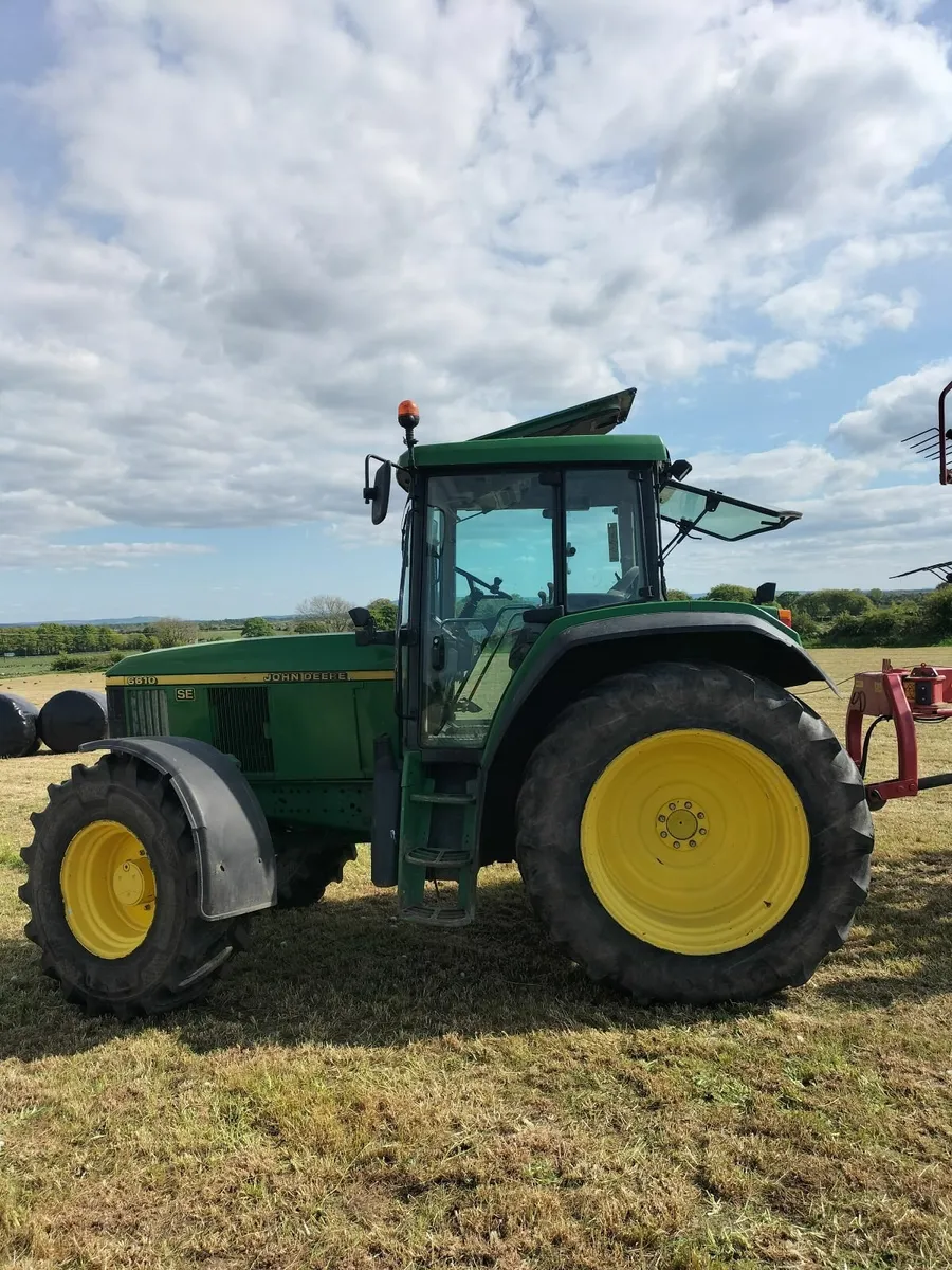 John Deere Other 2002 - Image 1
