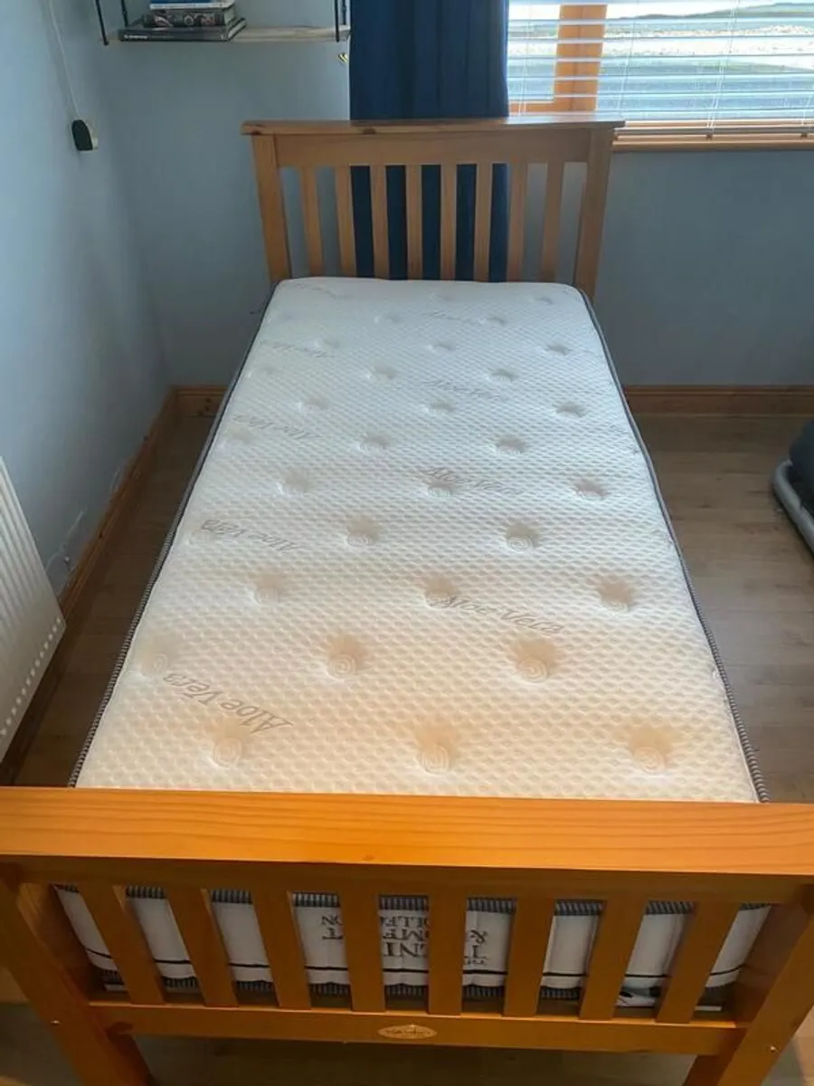 single bed with new mattress - Image 2