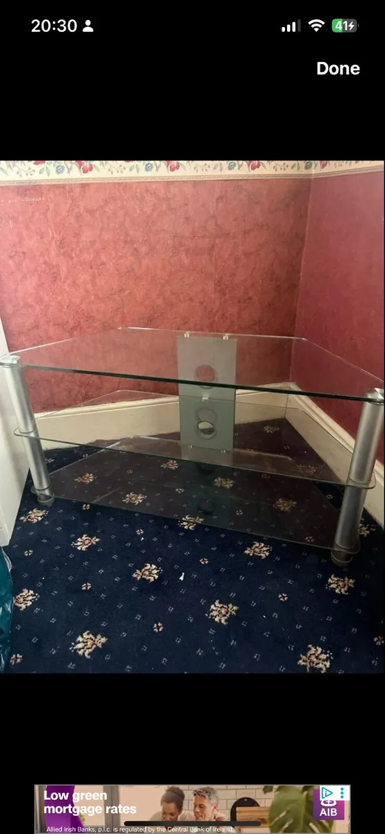 Glad tv stands - Image 2