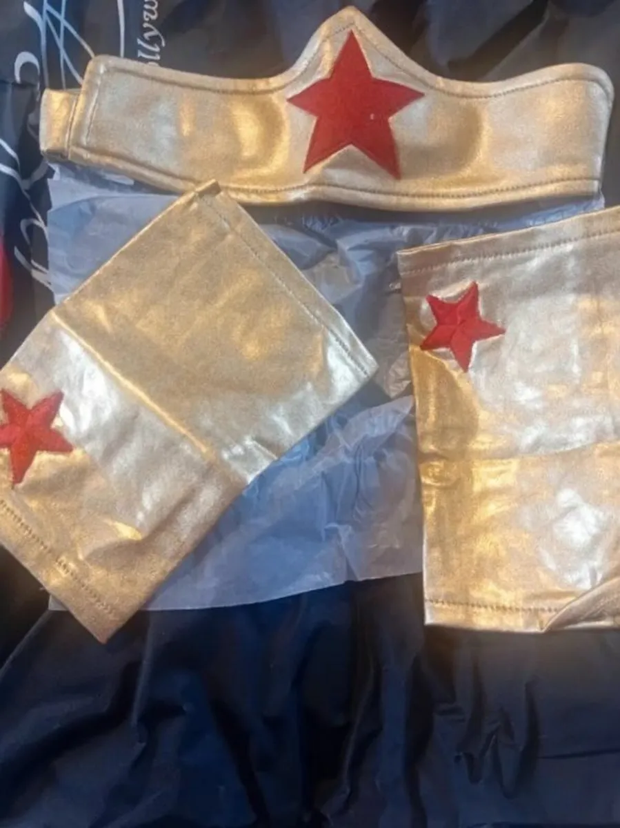 Superhero Costume - Image 3