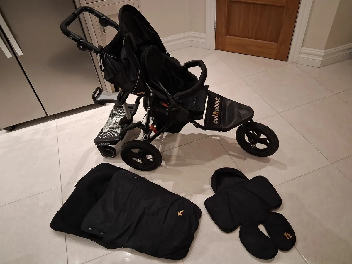 Baby equipment - Image 1