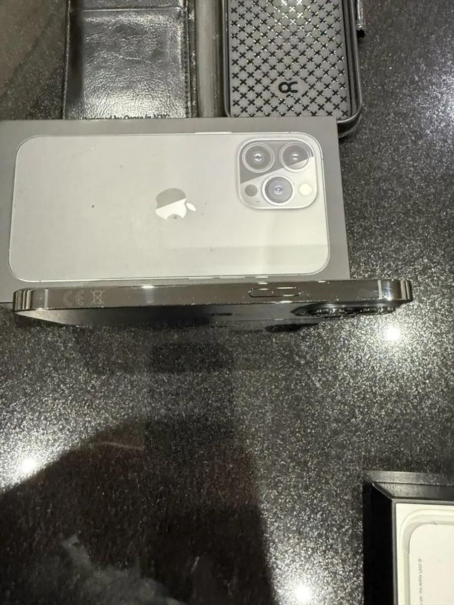 iPhone 13 Pro 128gb - Image 4