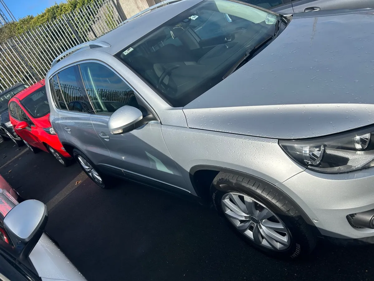 Volkswagen Tiguan Sport 2015 - Image 2