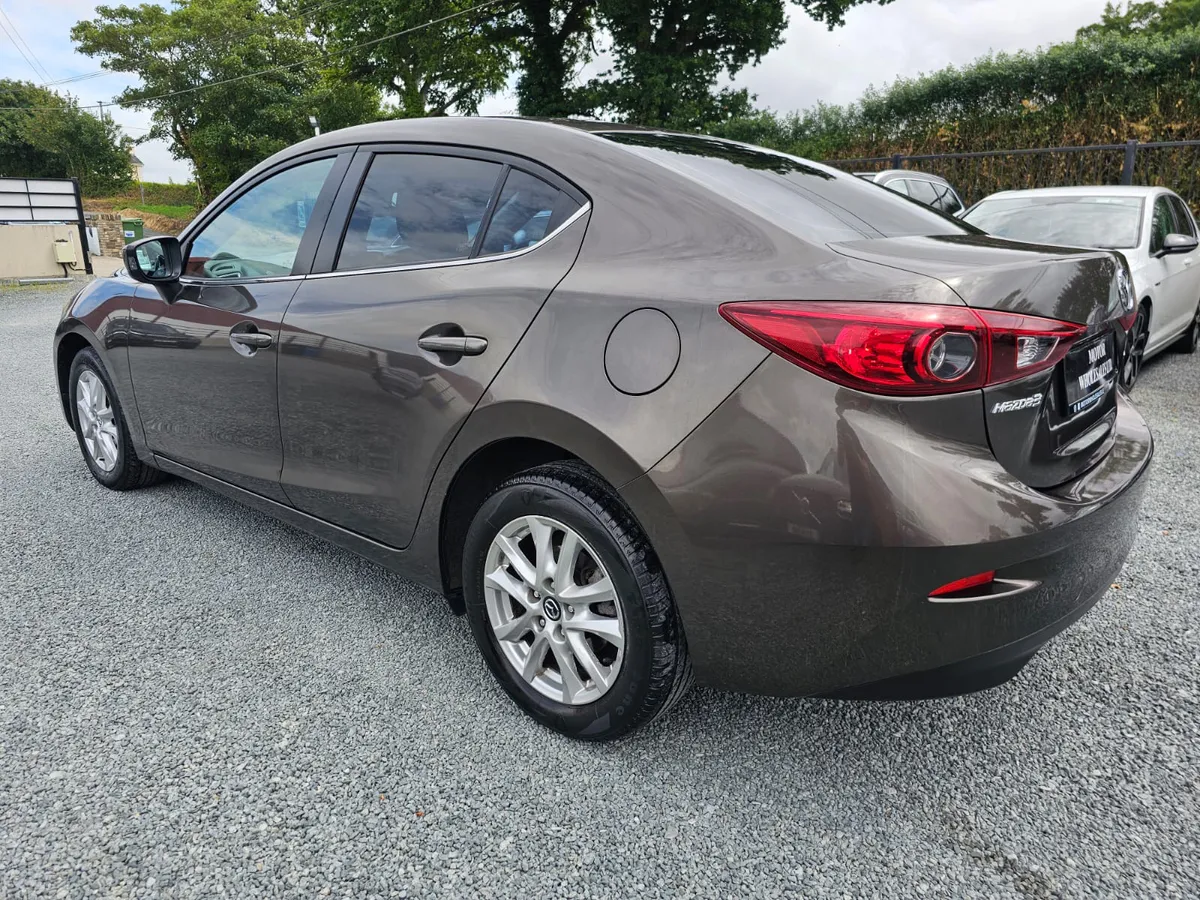 162 MAZDA 3 1.5 DIESEL LOW KMS NEW NCT AS NEW - Image 4