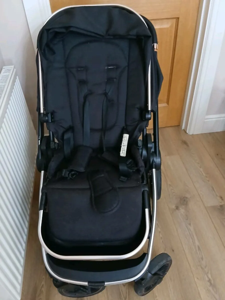 3 and 1 travel system - Image 2