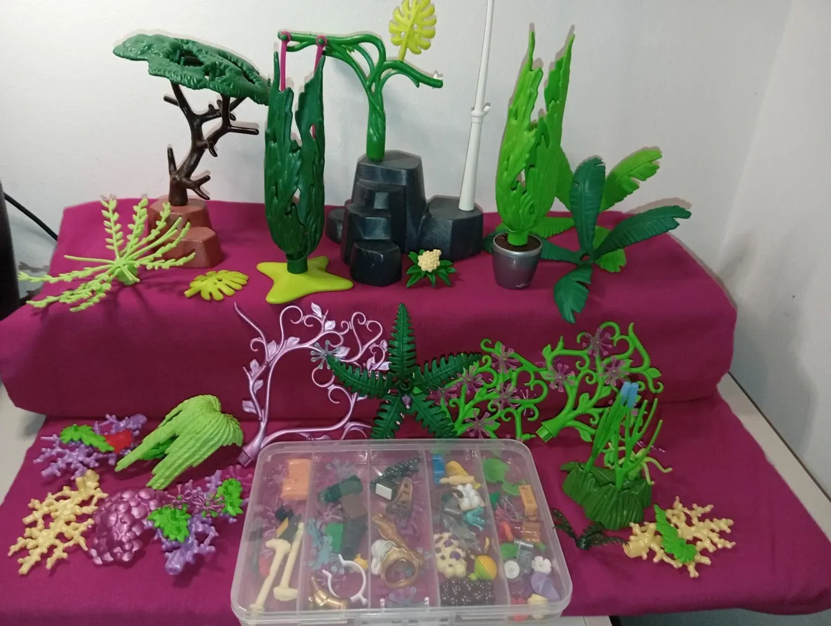 Playmobil Large Collection Of Trees Shrubs Flowers - Image 1
