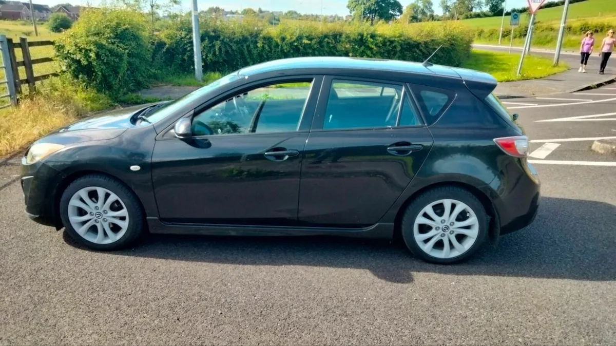 Mazda 3 2010 1.6 diesel - Image 4