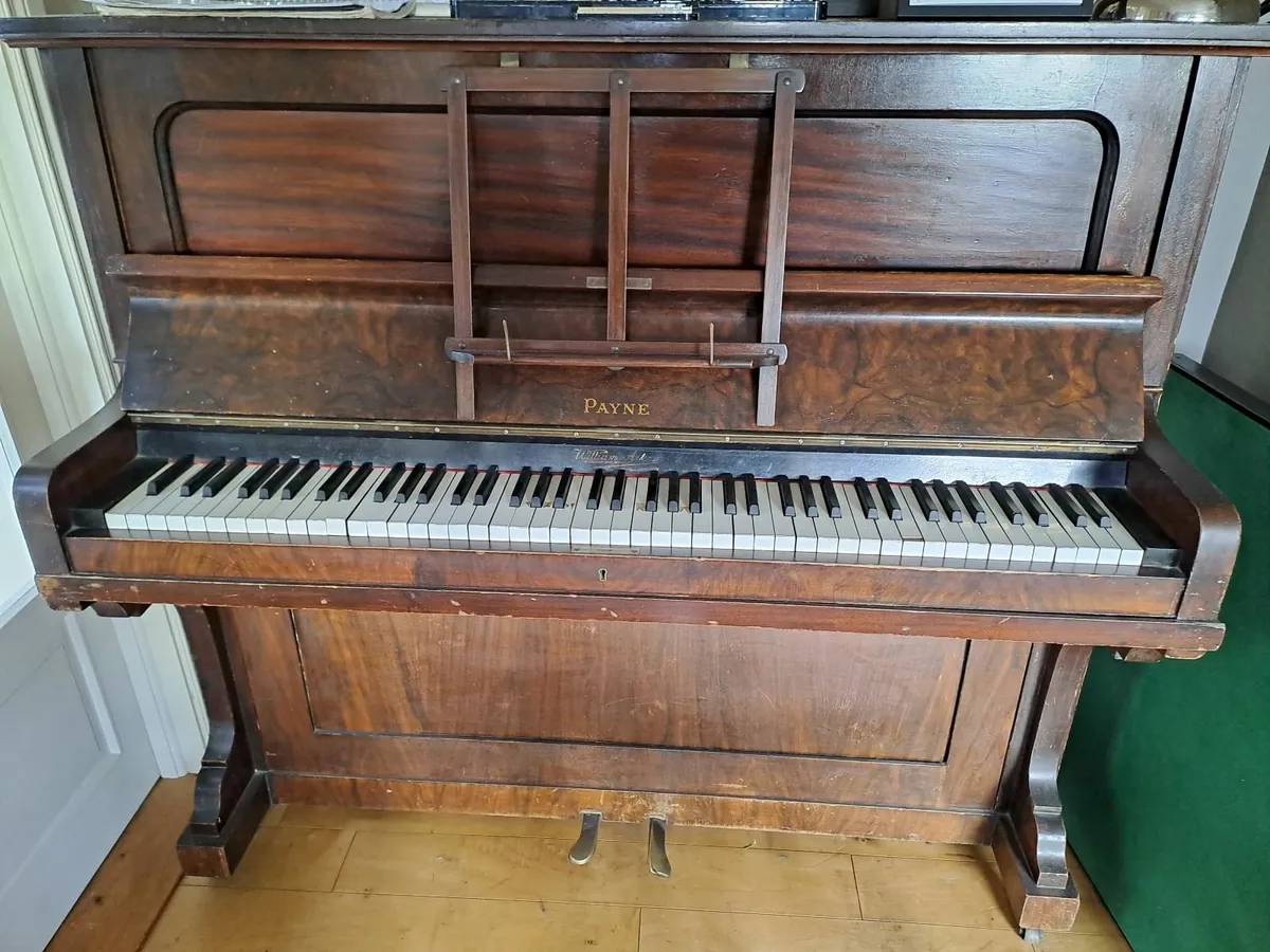 Piano - Image 1